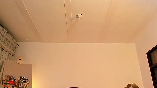 nonbinaryangel online show from March 29, 2:24 am