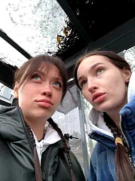 SnappyHappy online show from November 25, 12:38 pm