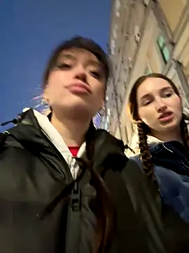 SnappyHappy online show from November 24, 2:06 pm