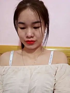 Baby-ladytits2025 online show from November 4, 2:48 am