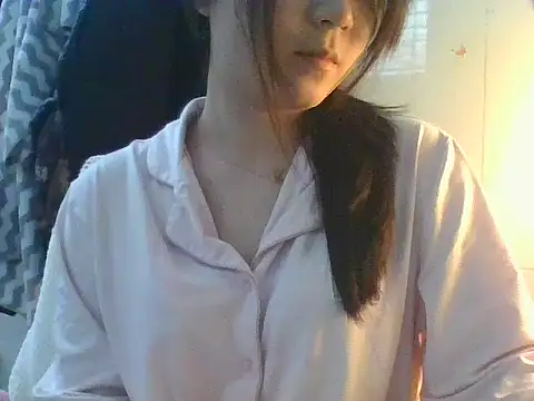 Linzly online show from February 13, 8:47 am