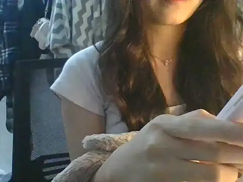 Snapshot of Linzly chatting on September 17, 4:42 pm Linzly online show from September 17, 4:42 pm