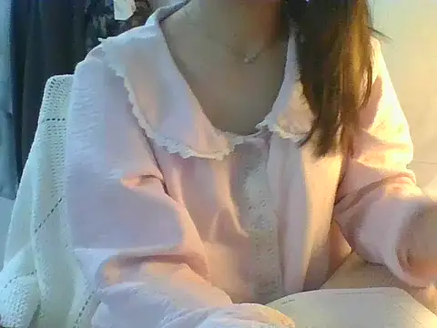 Linzly online show from December 23, 3:06 am