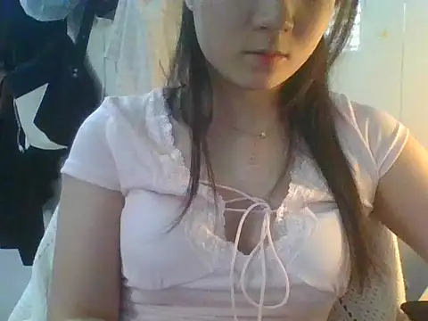 Linzly online show from April 7, 2:35 am