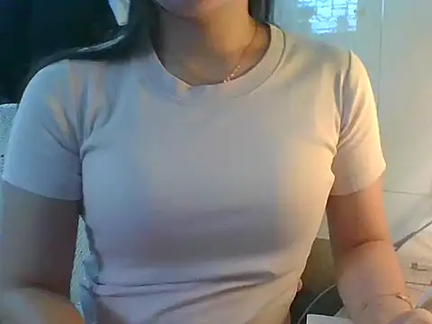 Linzly online show from December 19, 2:59 am