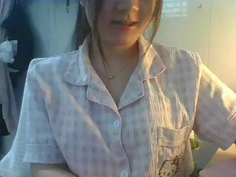 Linzly online show from April 5, 2:29 am