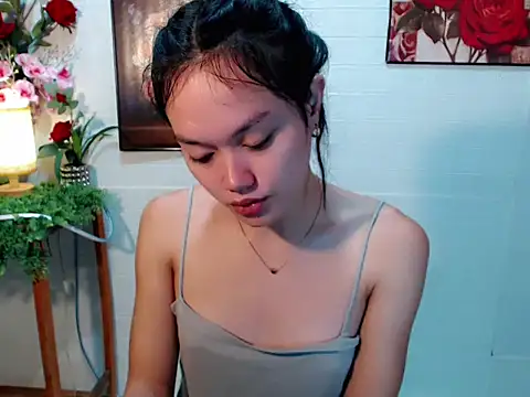 sexybabewarrior online show from May 27, 5:42 pm
