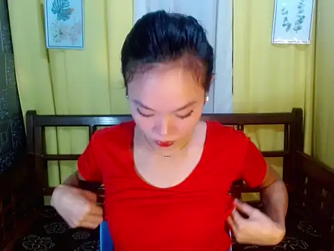 sexybabewarrior online show from March 5, 5:04 am