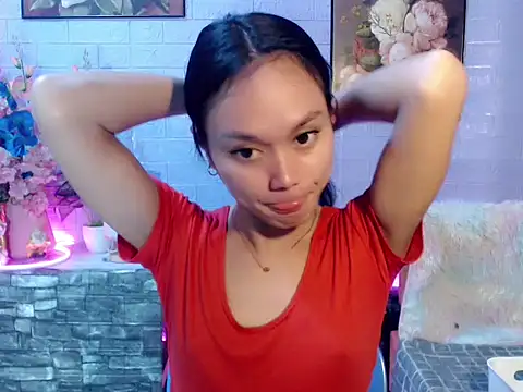 Snapshot of sexybabewarrior chatting on June 29, 4:17 pm sexybabewarrior online show from June 29, 4:17 pm