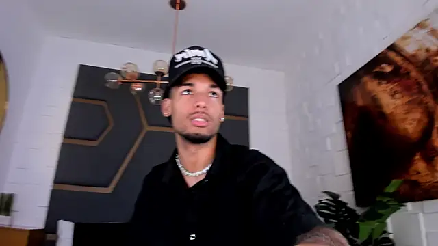 Thiagoferreti online show from November 4, 7:17 pm