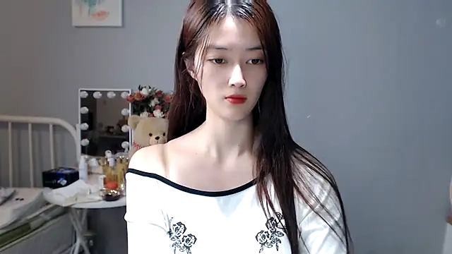 Snapshot of Mimi-cnbaby chatting on October 18, 10:28 am Mimi-cnbaby online show from October 18, 10:28 am