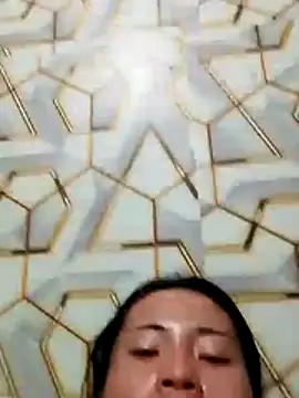 Menxie18 online show from May 3, 7:13 am