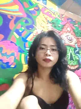 Snapshot of Menxie18 chatting on July 17, 7:11 pm Menxie18 online show from July 17, 7:11 pm