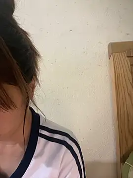 Snapshot of Lucy217 chatting on September 14, 12:38 pm Lucy217 online show from September 14, 12:38 pm