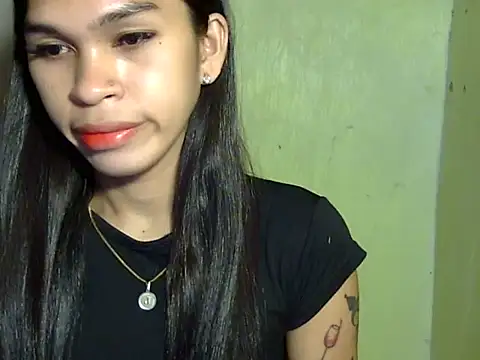 sexloverxxz online show from November 26, 9:09 am