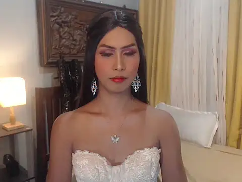 Nathalieheartt online show from October 26, 2:01 am