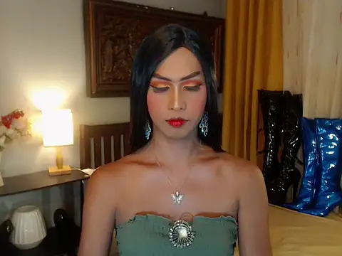 Snapshot of Nathalieheartt chatting on September 19, 1:31 am Nathalieheartt online show from September 19, 1:31 am