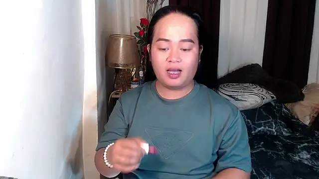 YourSweet-mich online show from February 24, 5:19 am