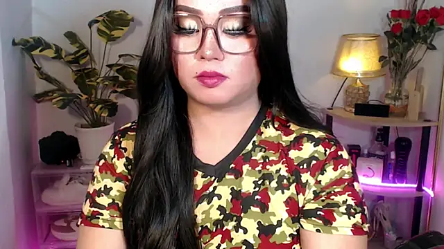 YourSweet-mich online show from December 15, 4:24 pm