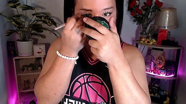 YourSweet-mich online show from September 27, 7:25 am