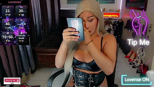 AubreySaint online show from May 6, 4:22 pm