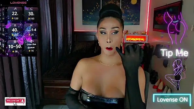 AubreySaint online show from May 8, 12:53 pm