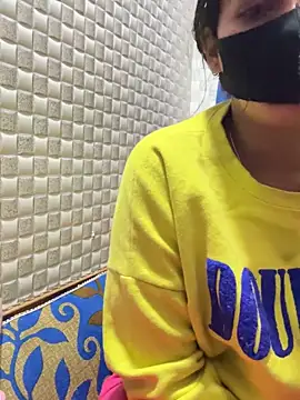 Hot Jaanvi  online show from January 14, 7:01 am