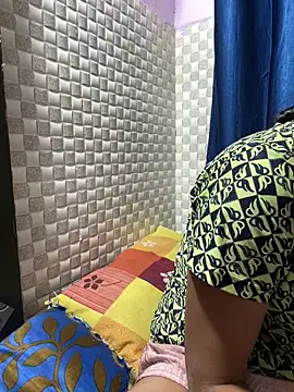 Hot Jaanvi  online show from April 12, 3:43 am