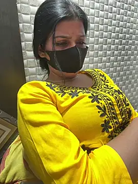 Hot Jaanvi  online show from April 14, 6:02 pm