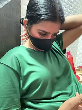 Hot Jaanvi  online show from April 18, 4:42 pm