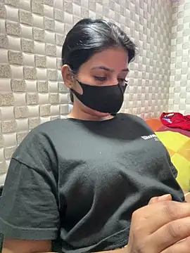 Hot Jaanvi  online show from May 4, 6:17 am