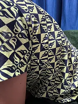 Hot Jaanvi  online show from April 9, 4:47 am