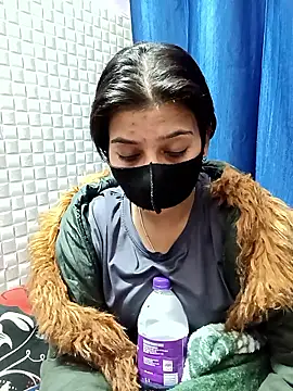 Hot Jaanvi  online show from December 5, 4:16 pm