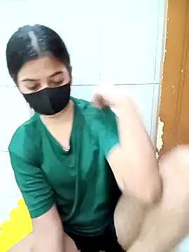 Hot Jaanvi  online show from September 10, 4:44 am