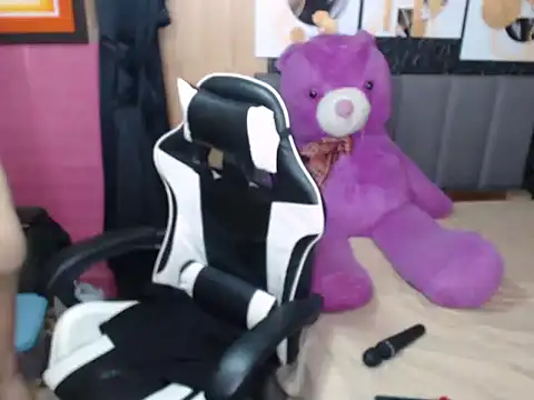 Raffa ella69 online show from April 10, 7:59 am