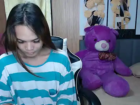 Raffa ella69 online show from December 2, 6:37 am