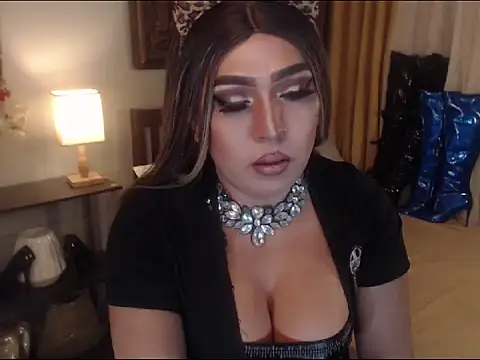 SamanthaAlmazora online show from November 13, 1:04 pm