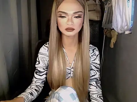 lexie malingera online show from January 9, 10:49 pm