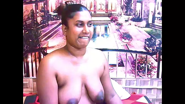 Snapshot of IndianChocolatepie4u chatting on September 22, 5:24 am IndianChocolatepie4u online show from September 22, 5:24 am