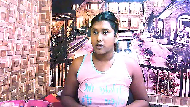 Snapshot of IndianChocolatepie4u chatting on September 30, 6:47 pm IndianChocolatepie4u online show from September 30, 6:47 pm