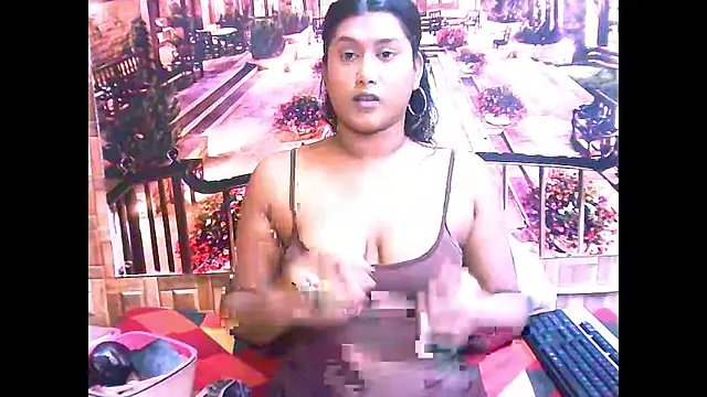 Snapshot of IndianChocolatepie4u chatting on October 11, 4:30 pm IndianChocolatepie4u online show from October 11, 4:30 pm