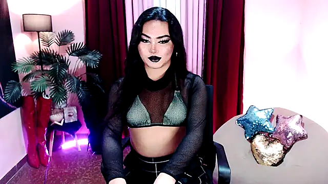 Unique Maya online show from November 27, 4:40 pm