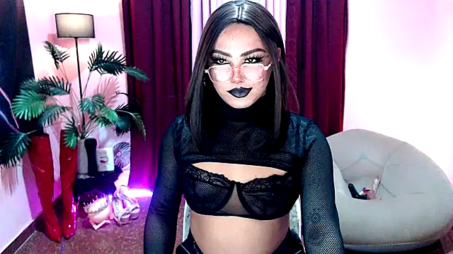 Unique Maya online show from September 18, 6:49 am