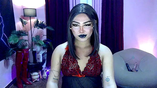 Unique Maya online show from September 25, 3:18 pm