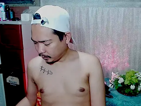 MANIACasianX online show from October 20, 9:32 am