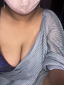 prisha944 online show from October 5, 3:52 am