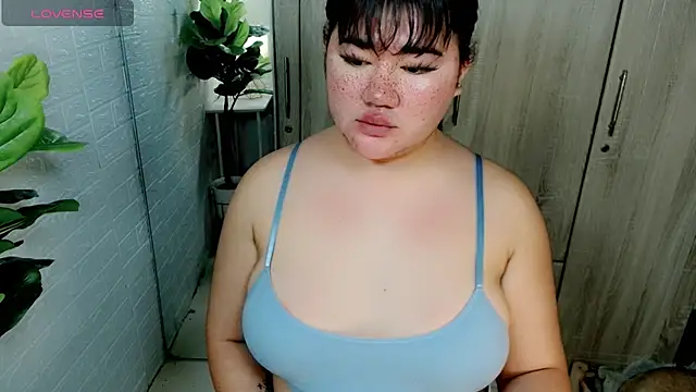 CarlaFuta online show from September 21, 4:45 pm