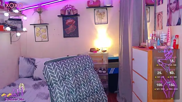 izabella moore online show from January 13, 6:17 am