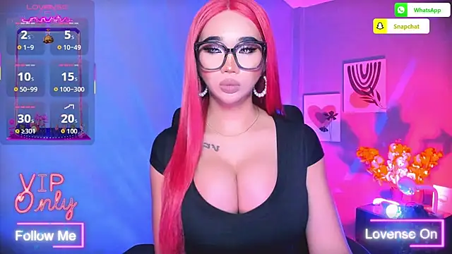 TriciaCumLoader online show from March 2, 7:21 pm