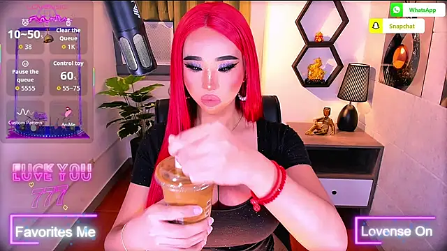 TriciaCumLoader online show from March 29, 6:53 pm